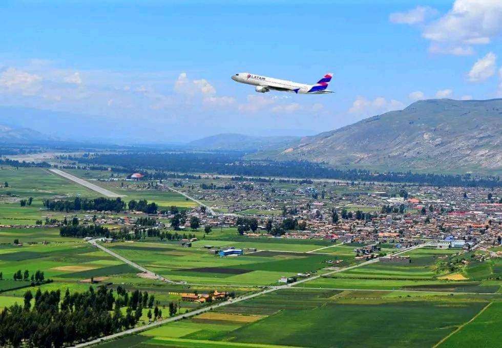 Hospedaje Monaco - Jauja Airport Ξενοδοχείο Εξωτερικό φωτογραφία